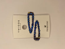 Load image into Gallery viewer, TWIGGS x SWAROVSKI Mini Triangular Shaped hair clip set